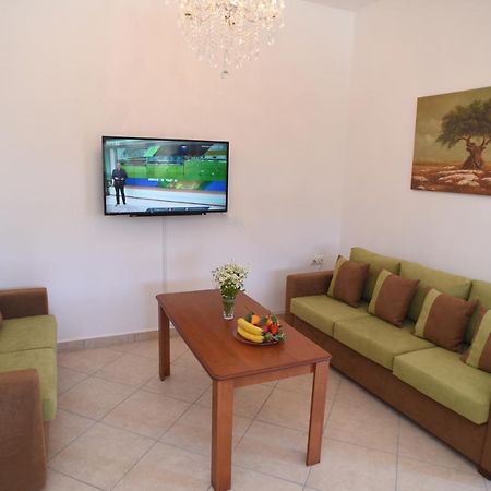 Bernie House 2 Apartman Mélanesz Kültér fotó